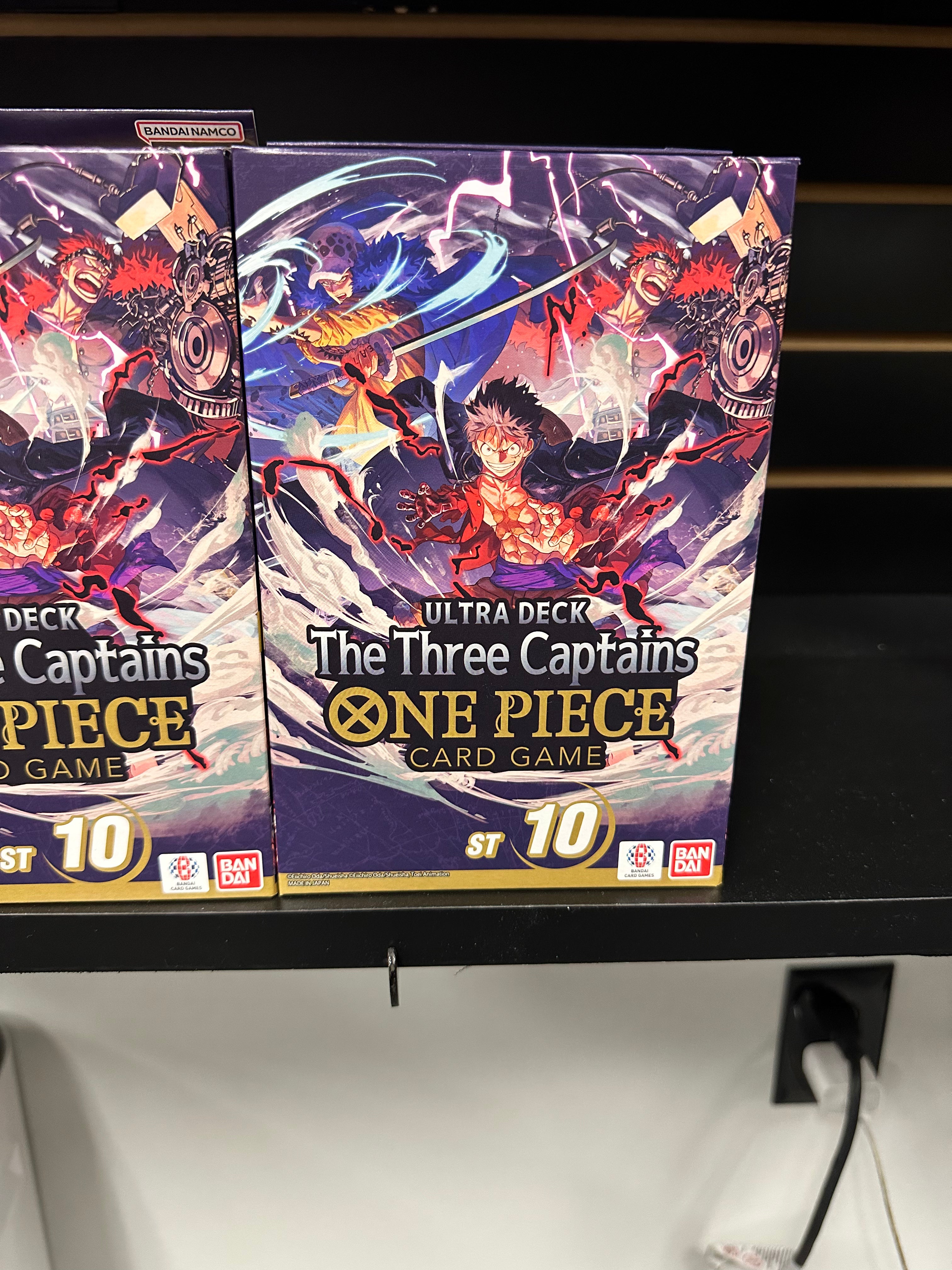 One Piece The Three Captains Ultimate Deck – Kollectible Kings
